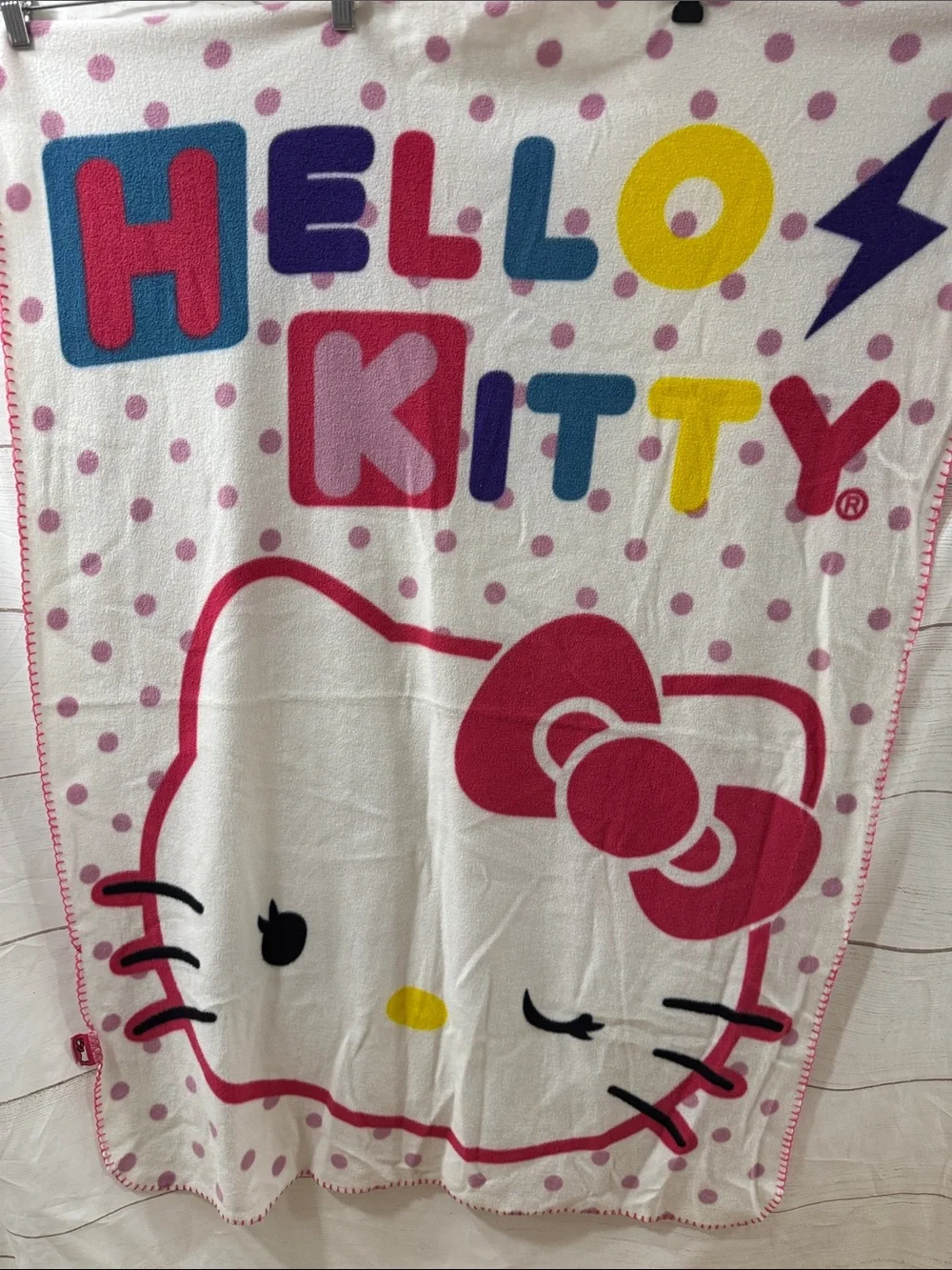 Hello Kitty Sanrio fleece throw blanket 36